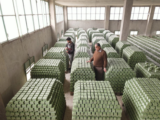 How to Choose Aleppo Soap: A Guide to Laurel Oil Percentage